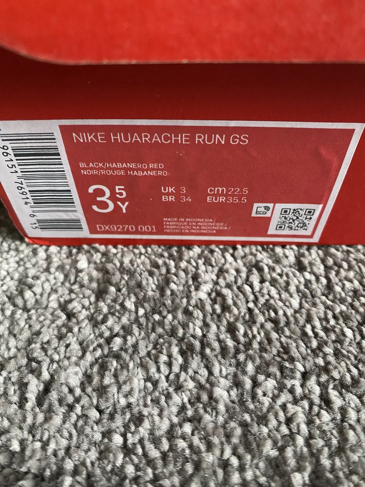 Nike huarache marimea 35,5
