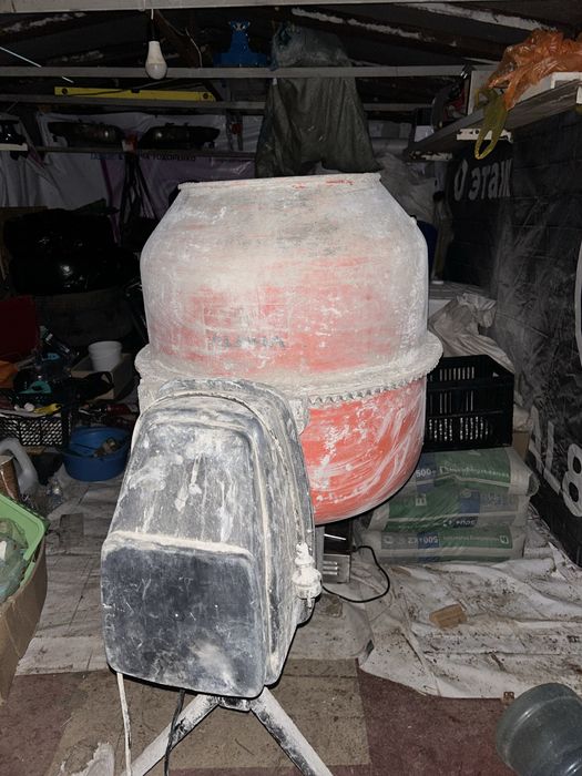 Продам бетономешалку