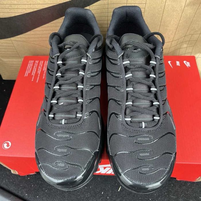 Air Max Plus TN Triple Black