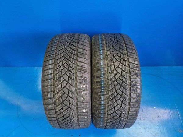 2 Goodyear R18 225/40
зимни гуми DOT4116