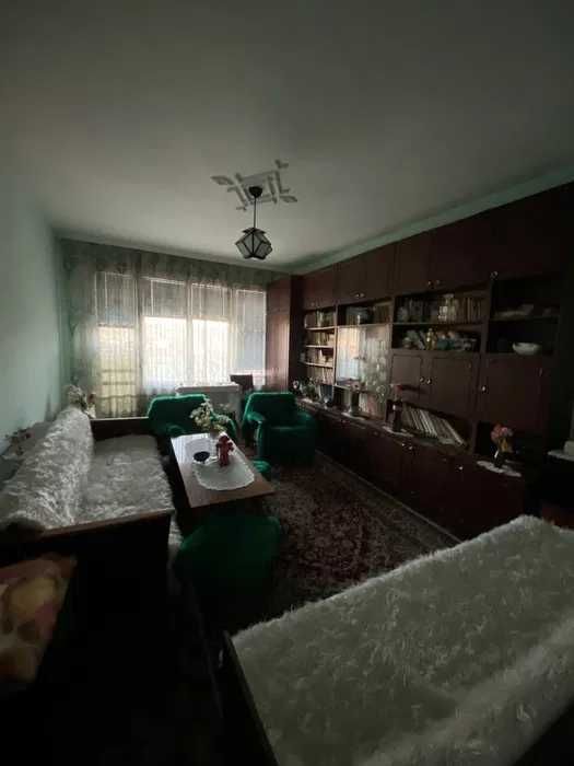 Продава се Тристаен апартамент в Карнобат - 82 кв.м за 799 €/кв.м - Снимка #6