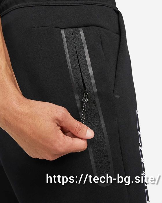 Pantaloni scurți pentru bărbați Nike Tech Fleece