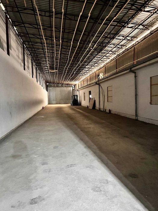 Сдаются в аренду  складские помещения (более 1,000 м²)