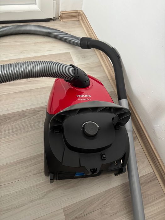 Aspirator philips în garanție (cumparat in aprilie 2025)&