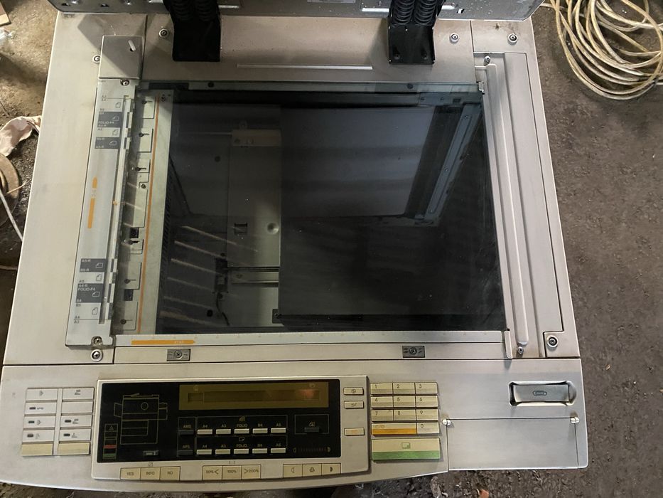 Toshiba 2550 копирен център