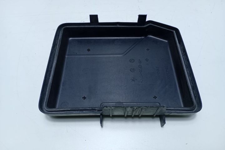 Capac  panou sigurante 284C40001RD Renault Laguna a 3-a generatie