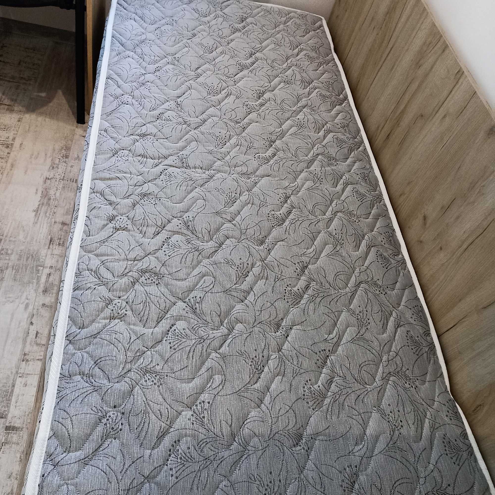 Еднолицев матрак 90/200 НОВ