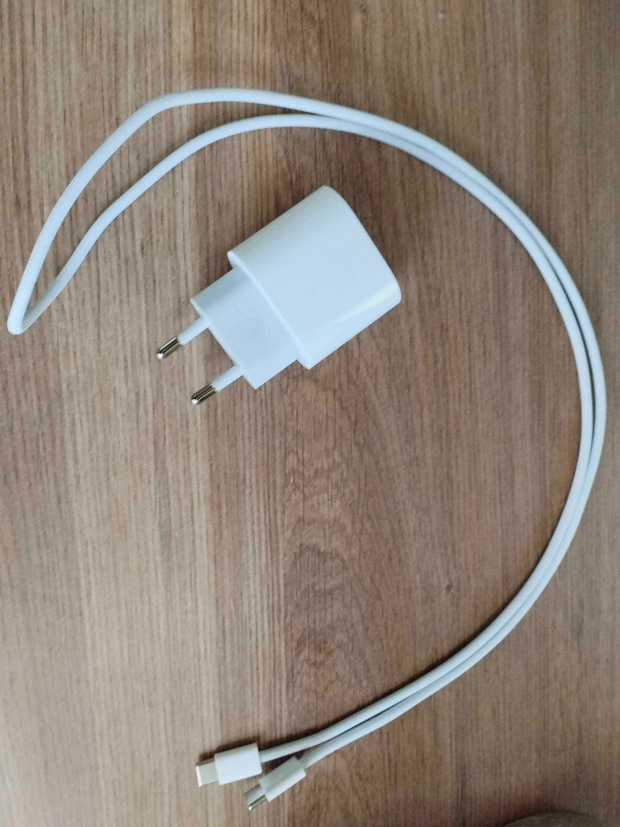 Зарядно/ Адаптер Apple за iPhone, 20W, USB-C, White + кабел