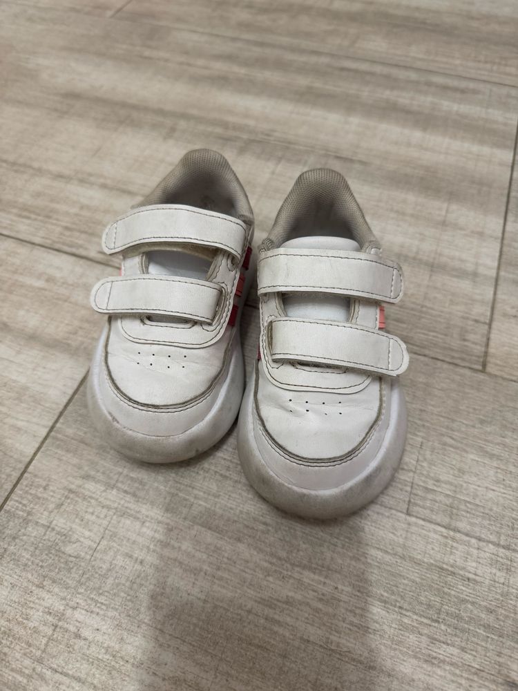 Маратонки Adidas