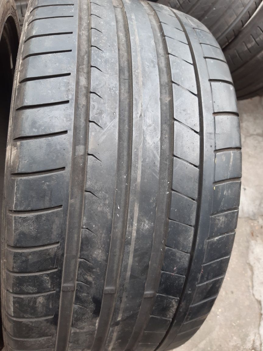 2 anvelope 255/35r19 vară marca Dunlop, preț 700 lei ambele