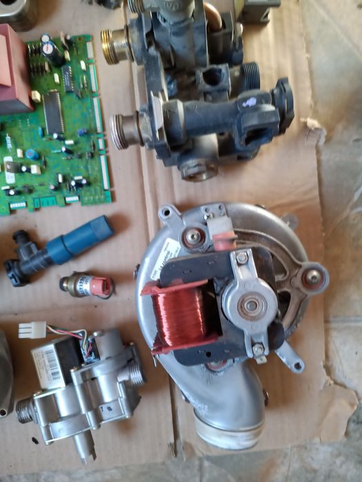 Saunier Duval Themaclassic F 24 E Placa electronica Ventilator Vana ga
