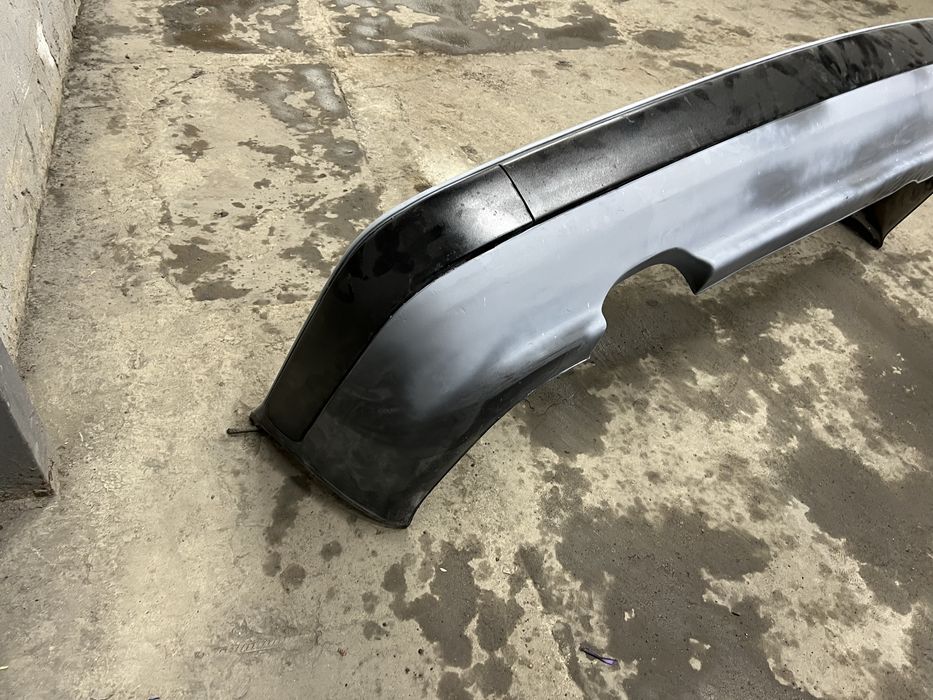 Задний бампер Ауди Б4