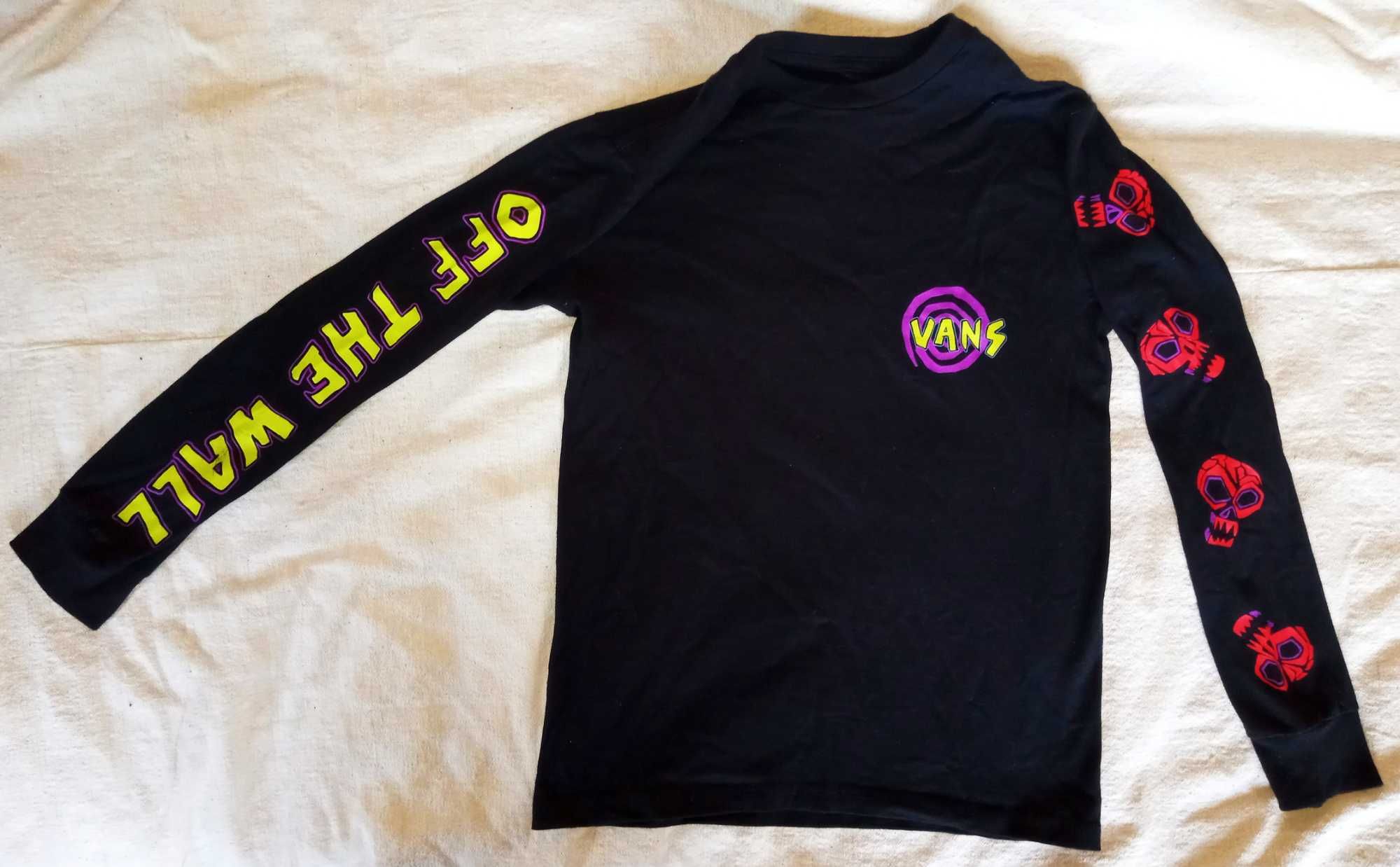 Тениска с дълъг рукав Vans Oogie