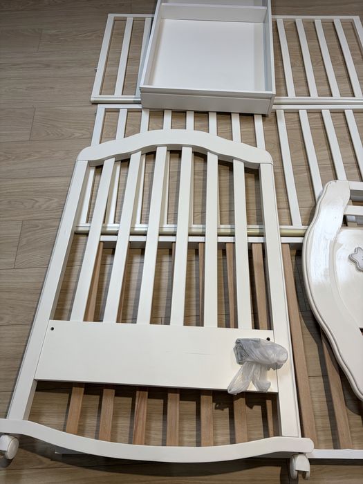 Patut balansoar bebe Baby Italia cu sertar si roti