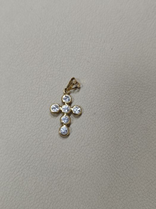 Cruciuliță aur 18k 1.41gr (r)