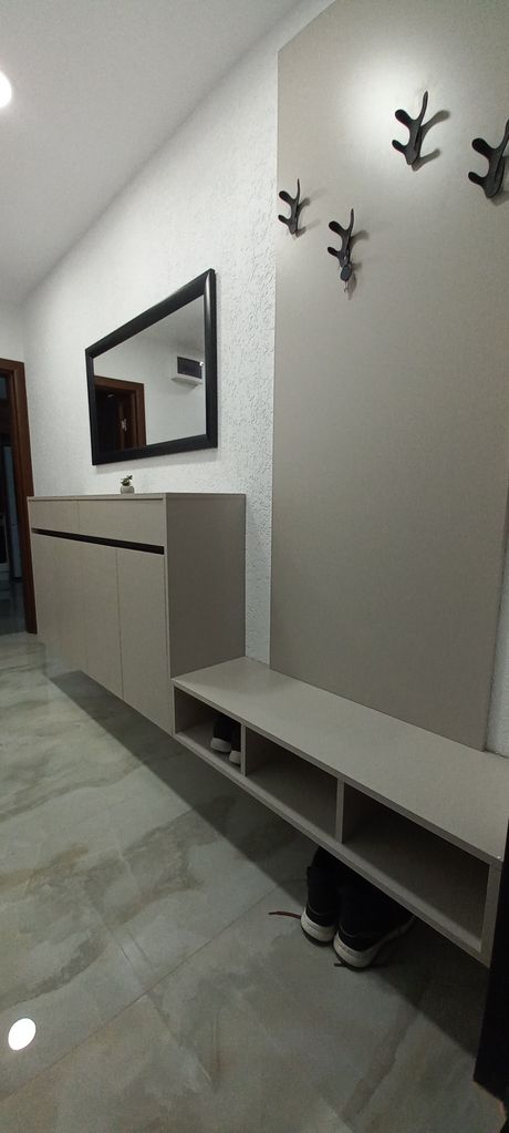 Дава се под наем Тристаен апартамент в Бургас, Изгрев - 65 кв.м за 510 € - Снимка #7
