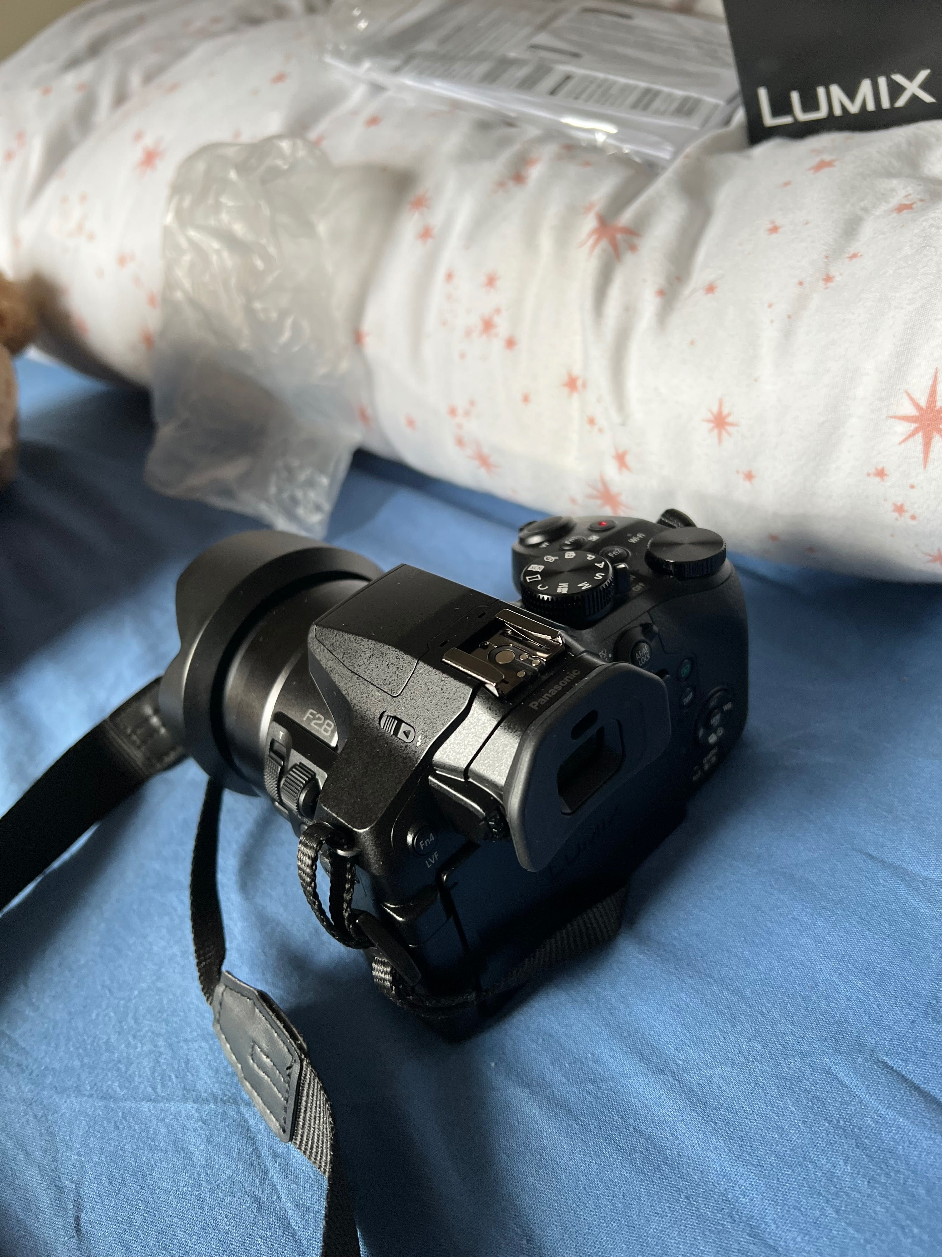 Panasonic Lumix DMC-FZ330EBK Professionally