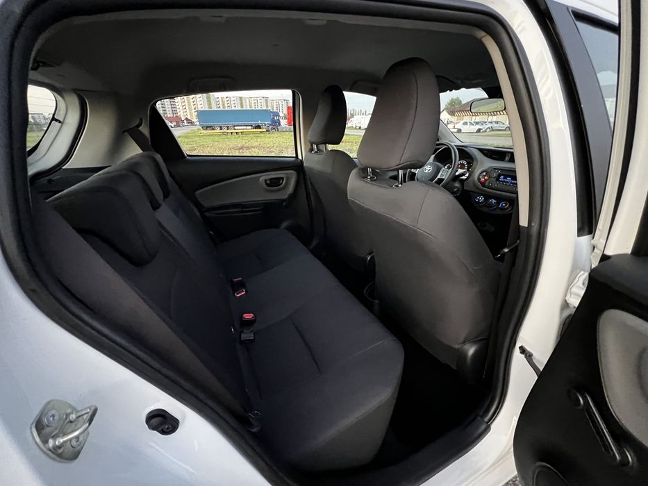 Toyota Yaris An Fab.07/2017 1.0i ! 41.000 Km Verificabili !