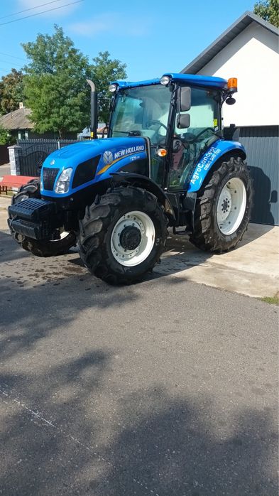 Tractor New Holland TD5.95 cu 1100 ore functionare