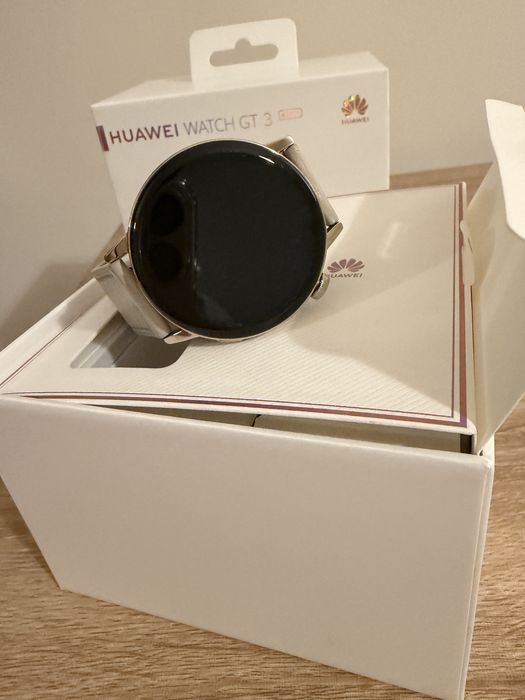 Смарт часовник HUAWEI WATCH GT3