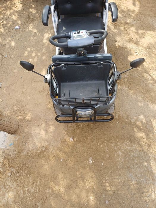 4 G‘ildirakli elektromototsikl