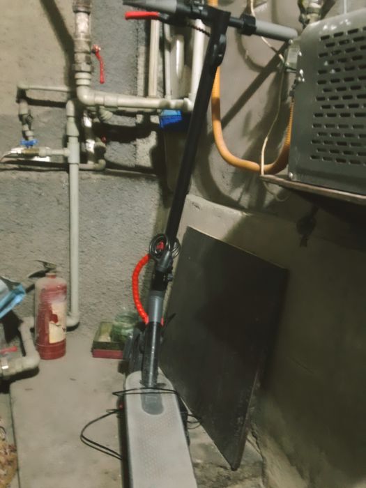 Электро самокат Xiaomi б/у