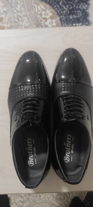 Tufli yangi kirilmagan 41 razmer