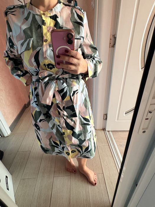 Рокля Mohito 42 размер