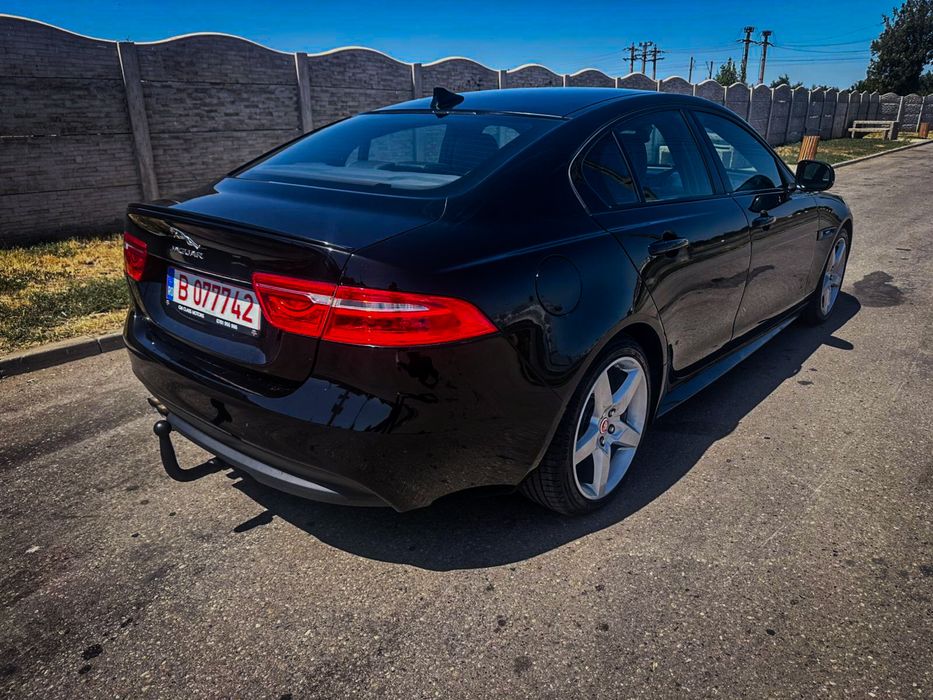 Vand Jaguar XE