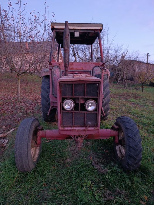 Vand tractor international 65 CP