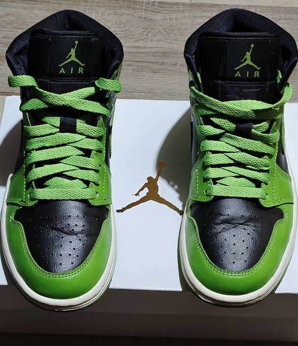 Nike Air Jordan 1 Altitude Green/Sail Mid