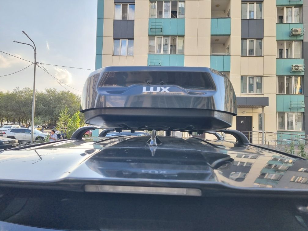 Автобокс люкс 580л