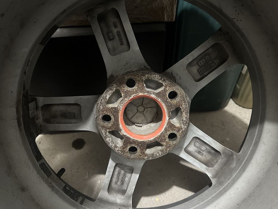 Genti cu cauciucuri Opel insignia