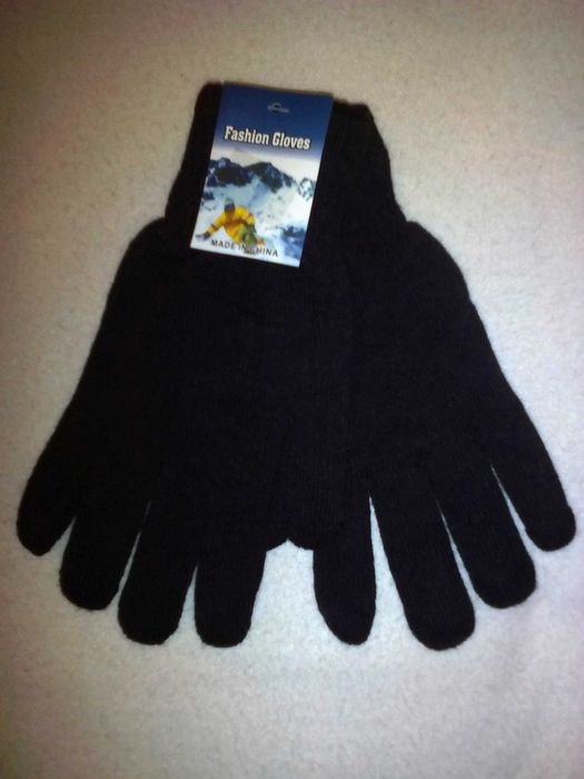 Фолио, коледни, ръкавици, магнит, део, фенерче и други...