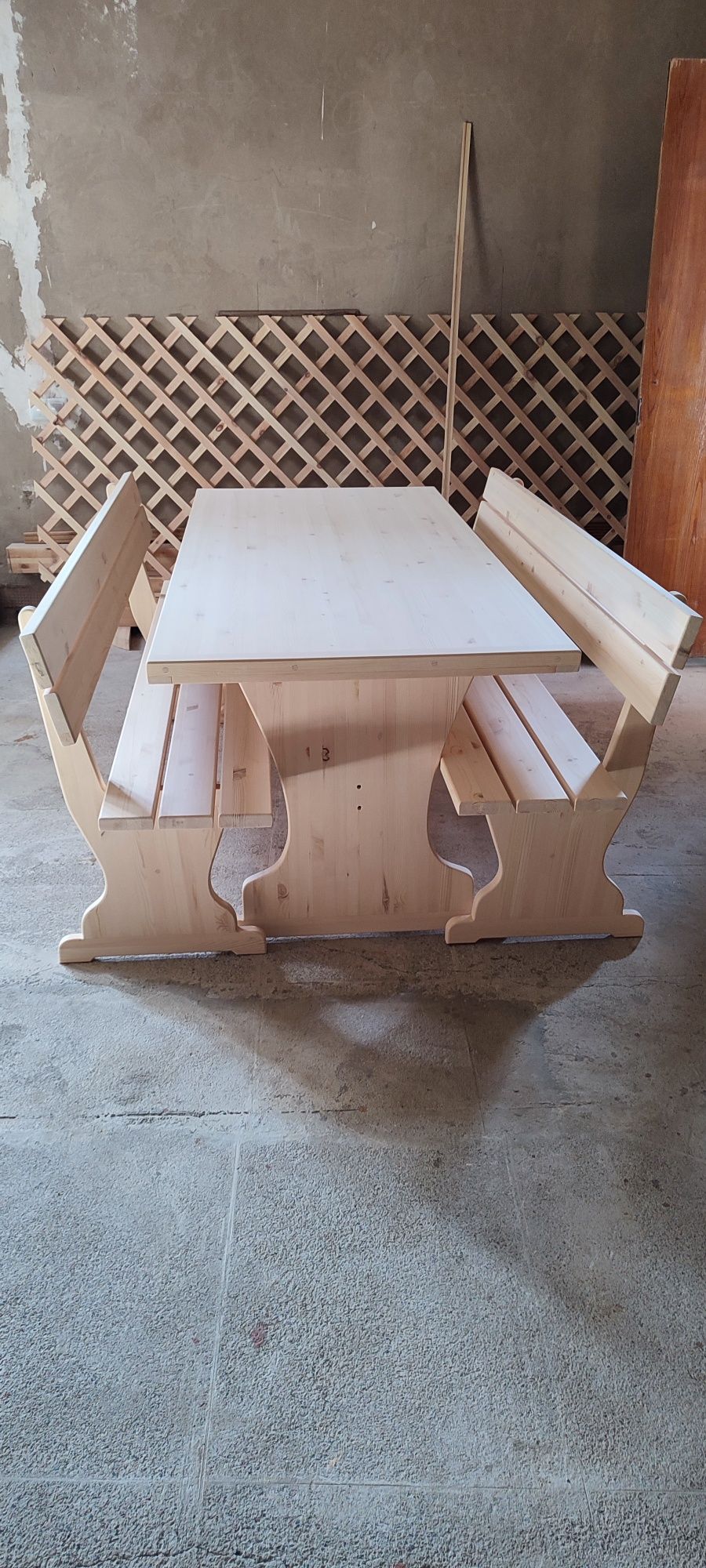 Продам деревянные столы и лавочки