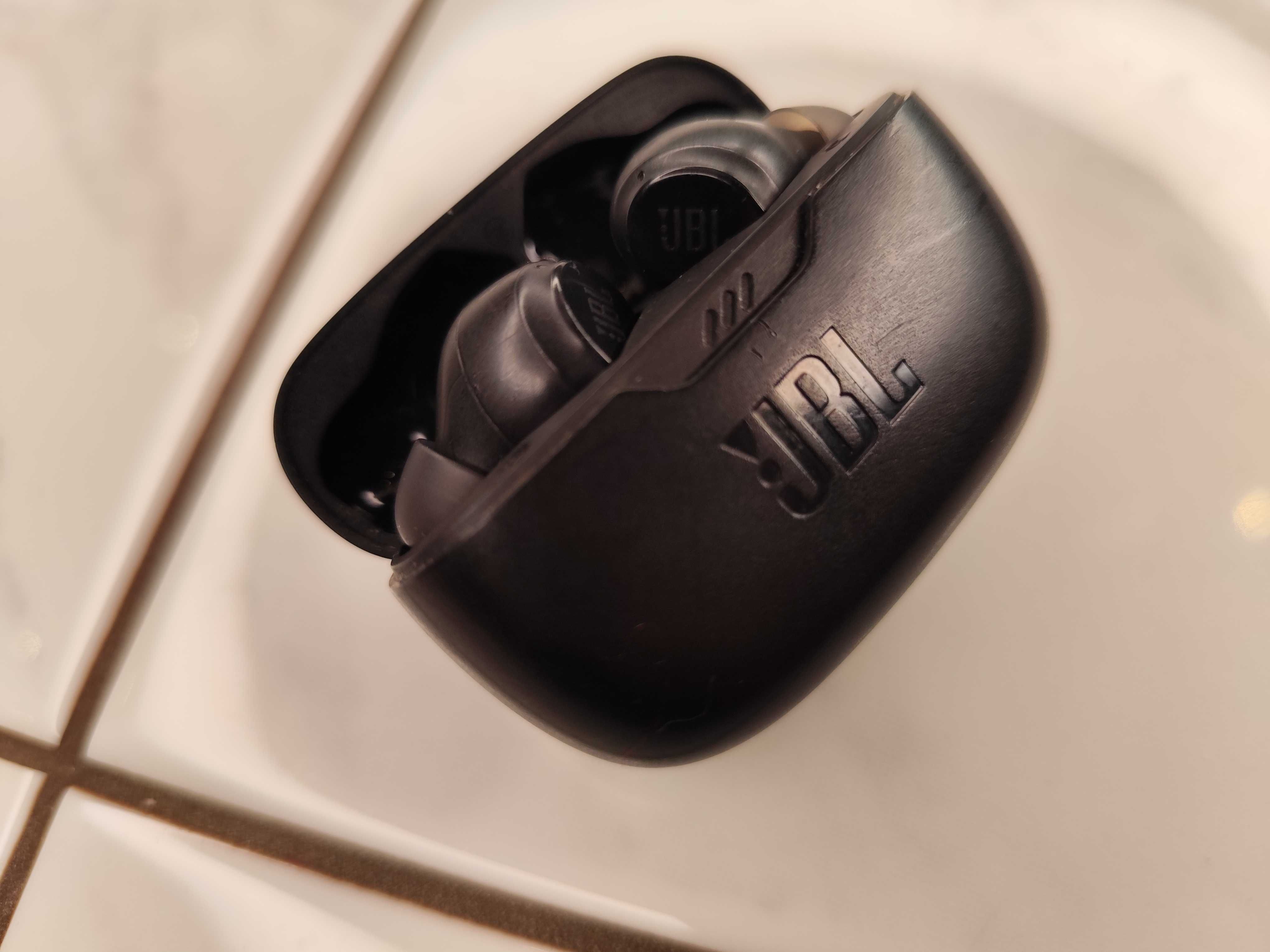 Слушалки JBL Vibe Beam