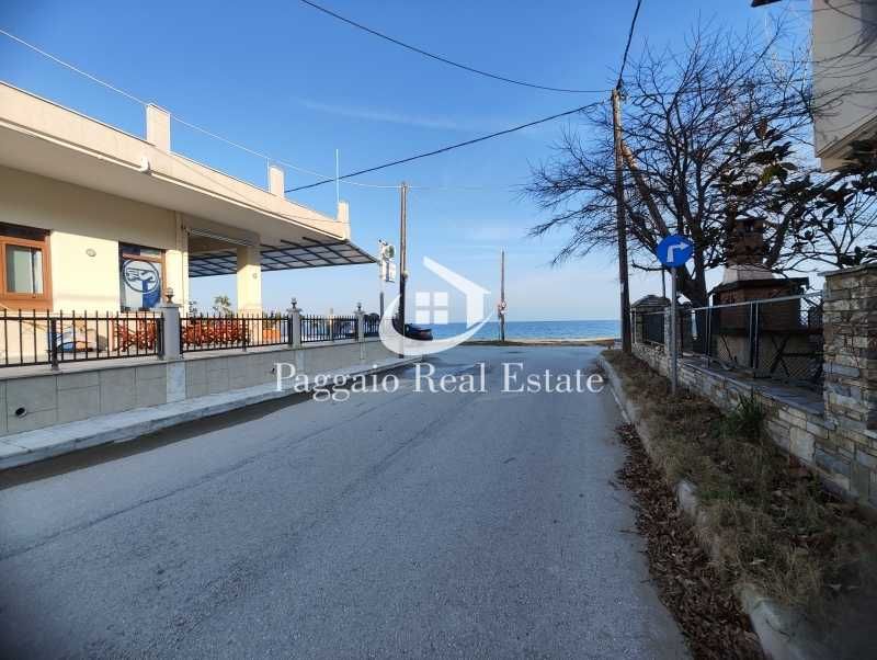 ПРОДАВА Бизнес сграда в Паралия Врасна