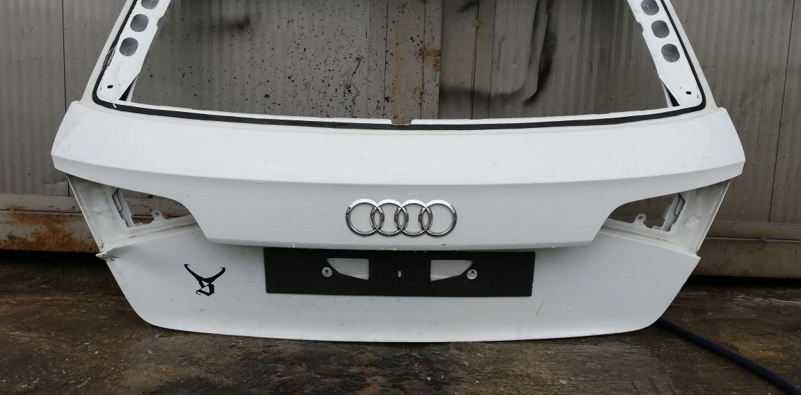 Багажна врата/багажник Audi A3 S3 (2013-2020)