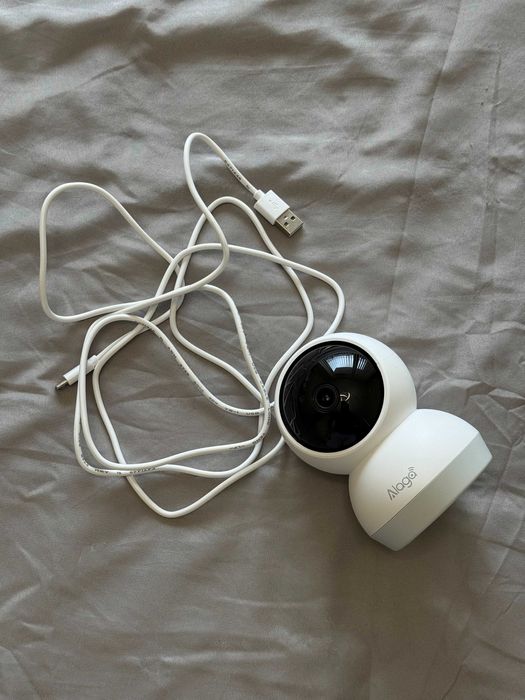 Нова 360° охранителна камера с детекция на движение 2.4G/5G WiFi