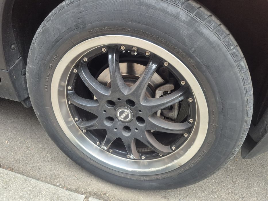 Set roti 18 inch complete 225/60/R18