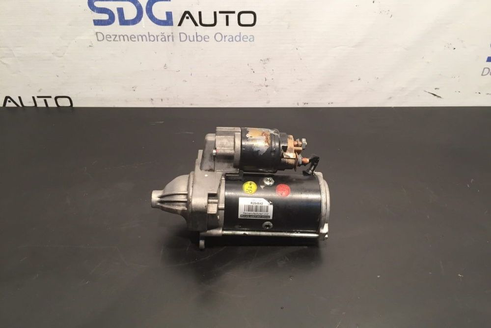 Electromotor Opel Vivaro 2.0CDTI 2007 - 2011