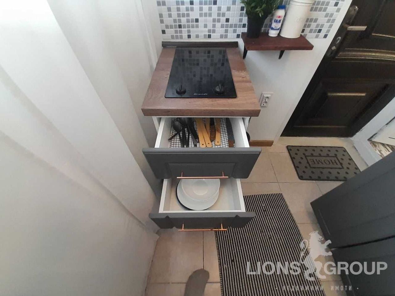 Продава се Едностаен апартамент в с. Чайка, Област Варна - 20 кв.м за 4000 €/кв.м - Снимка #5