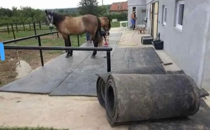 Vând bandă de cauciuc mai multe dimensiuni