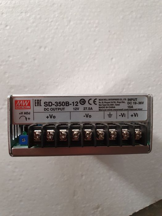 Convertor de la 19÷36 V la 12 V , 27,5A  -MEAN WELL  SD-350B-12


Isol