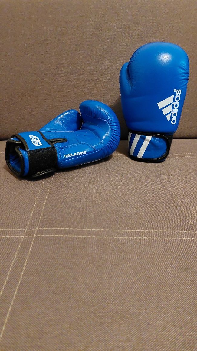 Боксёрские перчатки Adidas 8oz, Everlast 8oz,FGHT 10oz.
