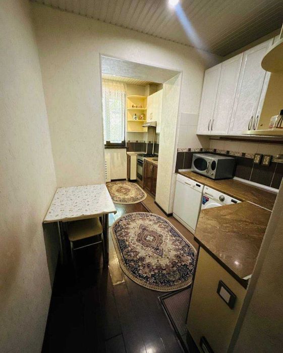 ц13 АБДУЛЛА КОДИРИ , продается 3в4 комнатная квартира на 1 этаже