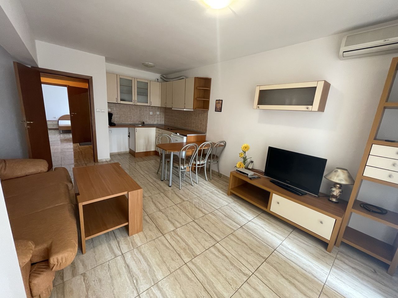 Продава се Тристаен апартамент в Свети Влас - 86 кв.м за 1221 €/кв.м - Снимка #4