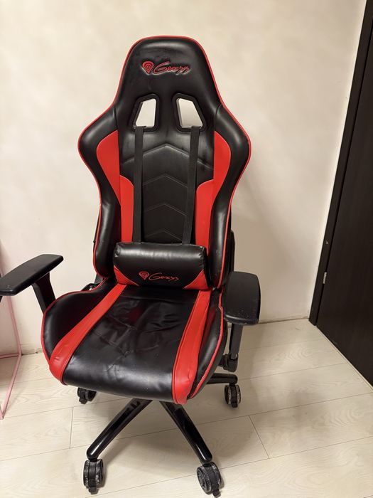 Scaun gaming genesis