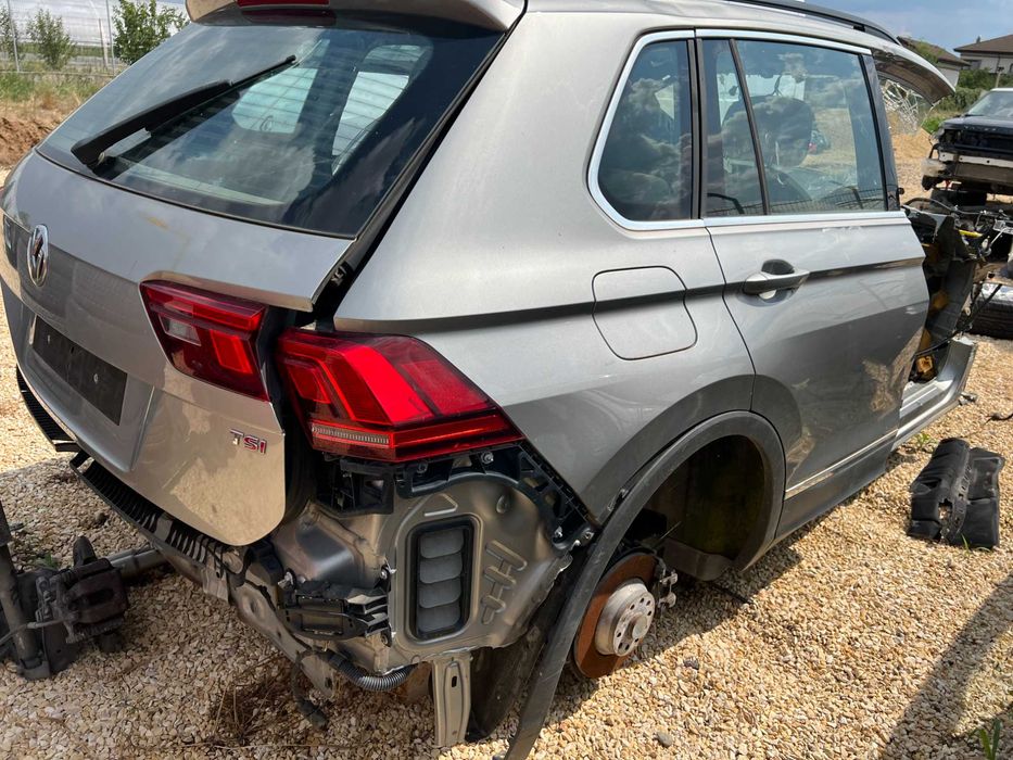 Lonjeron prag lateral aripa spate panou spate oala Volkswagen Tiguan