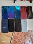 Lot de 9 telefoane android cu ecrane sparte pt piese sau reparatie